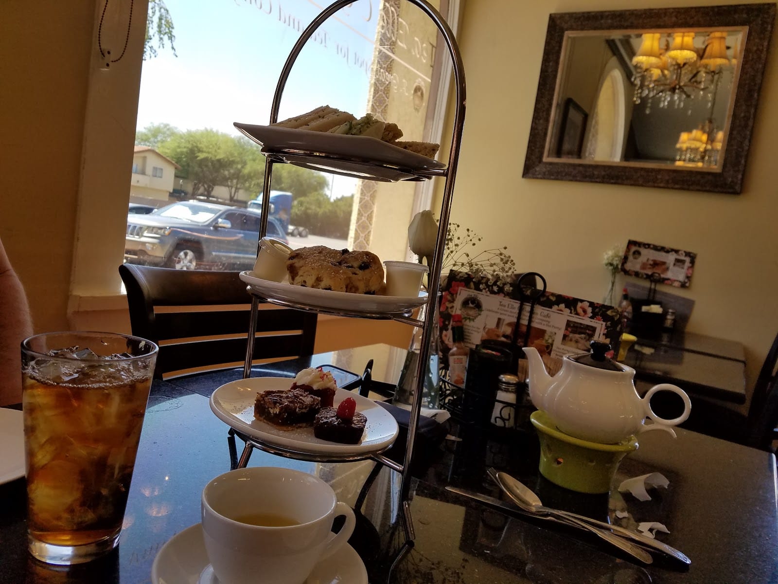 Tea Elle C Garden Cafe