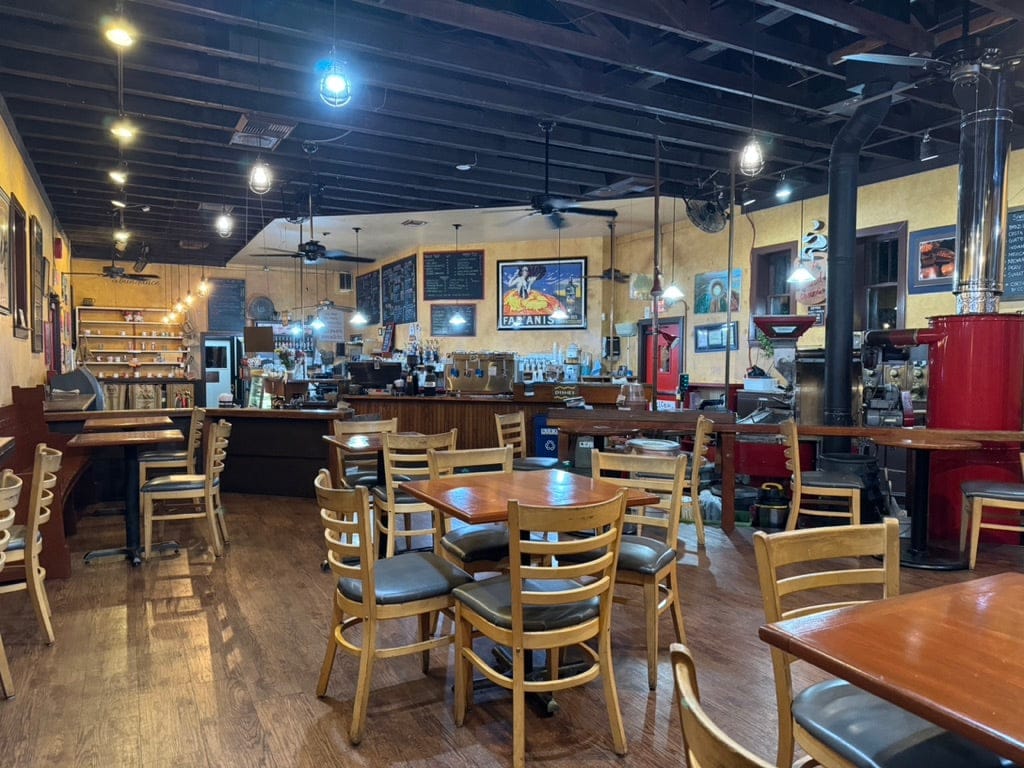 A'Roma Roasters Coffee & Tea photo 2