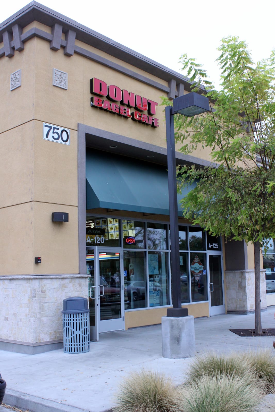Donut Bagel Cafe