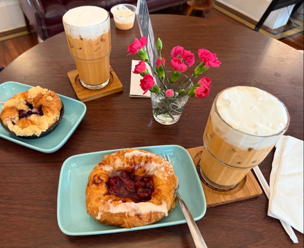 Jennie's Victorian Coffee House and Royal Thai Tea