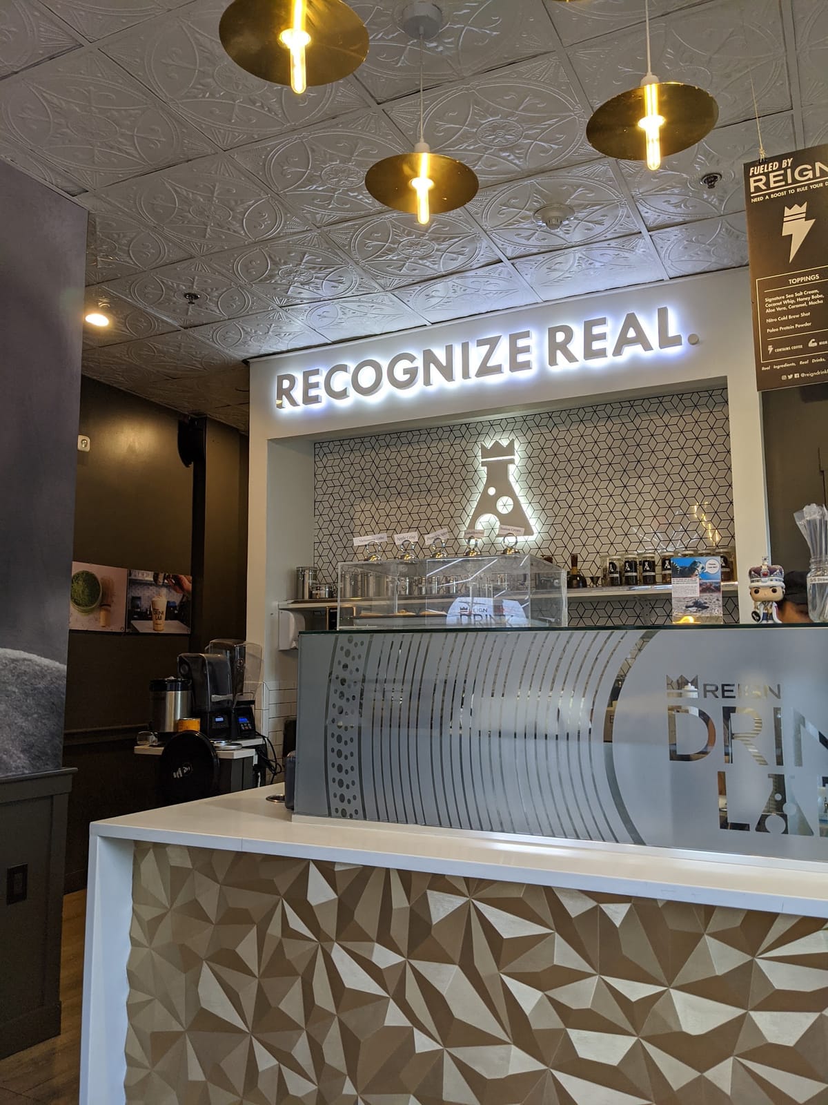 Reign Drink Lab