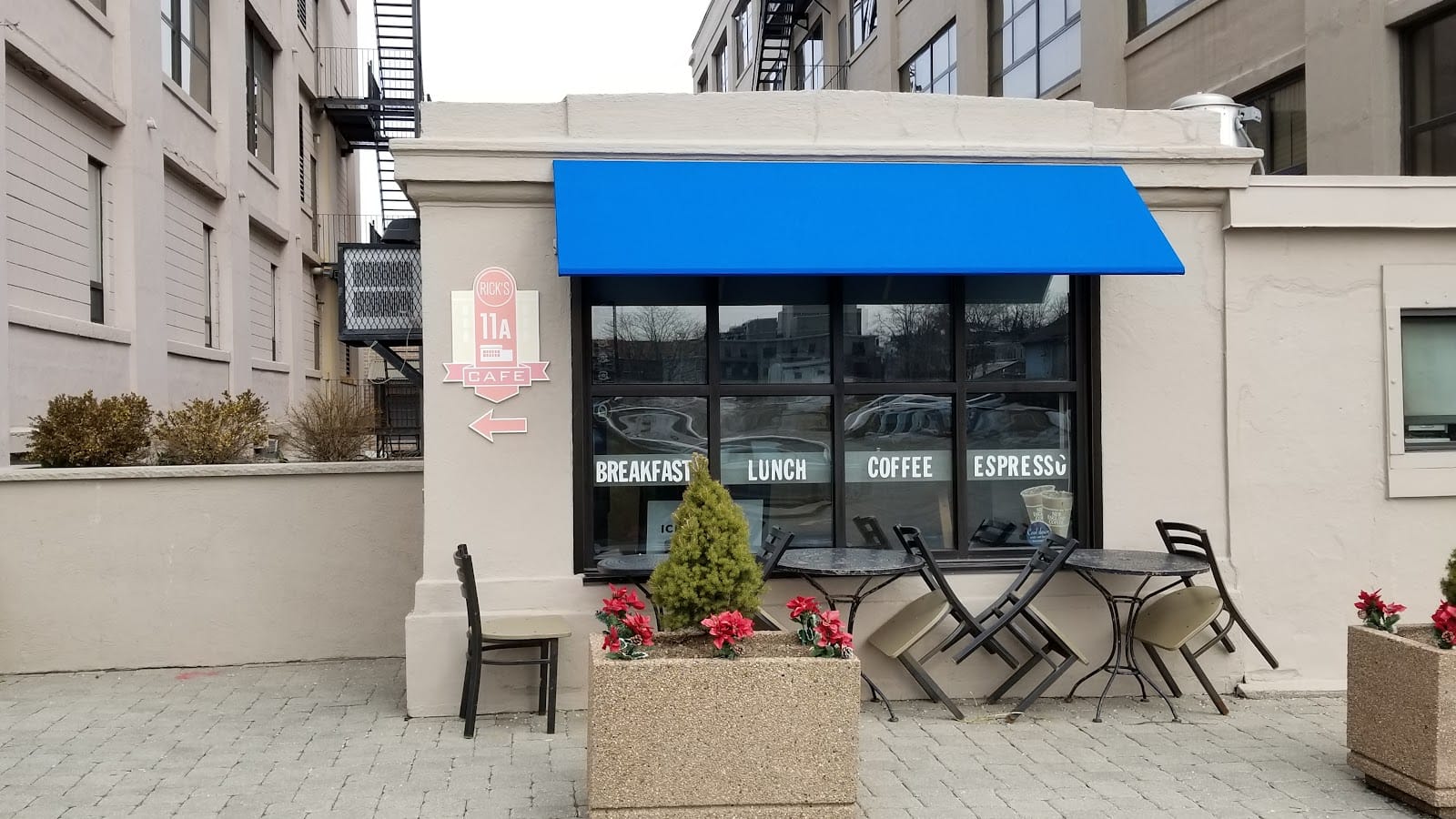 Rick's 11a Cafe