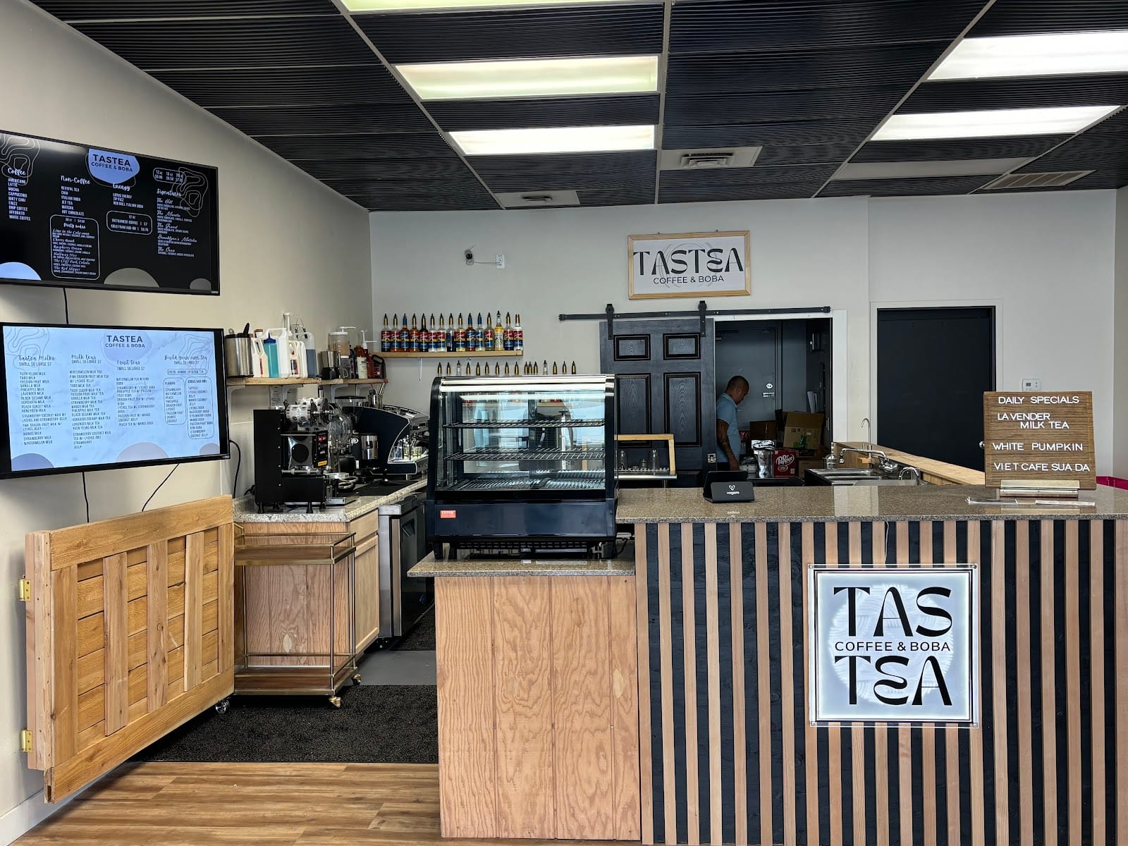 Tastea Coffee and Boba Lounge