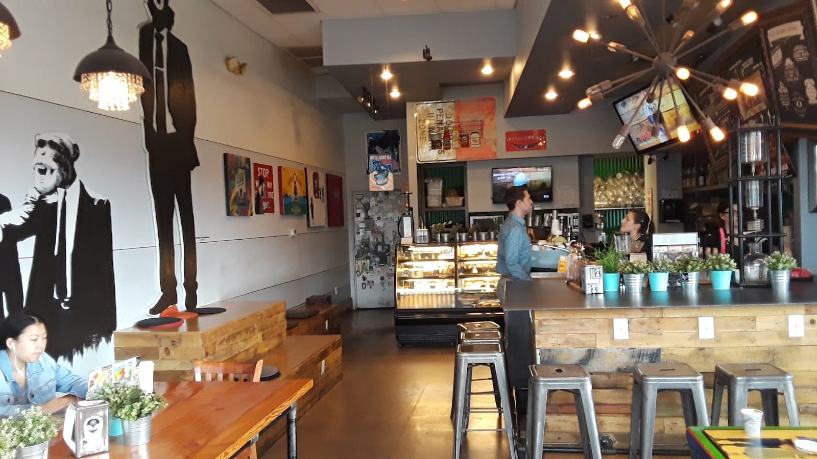 Madhouse Coffee — The Original Location · Est. 2006