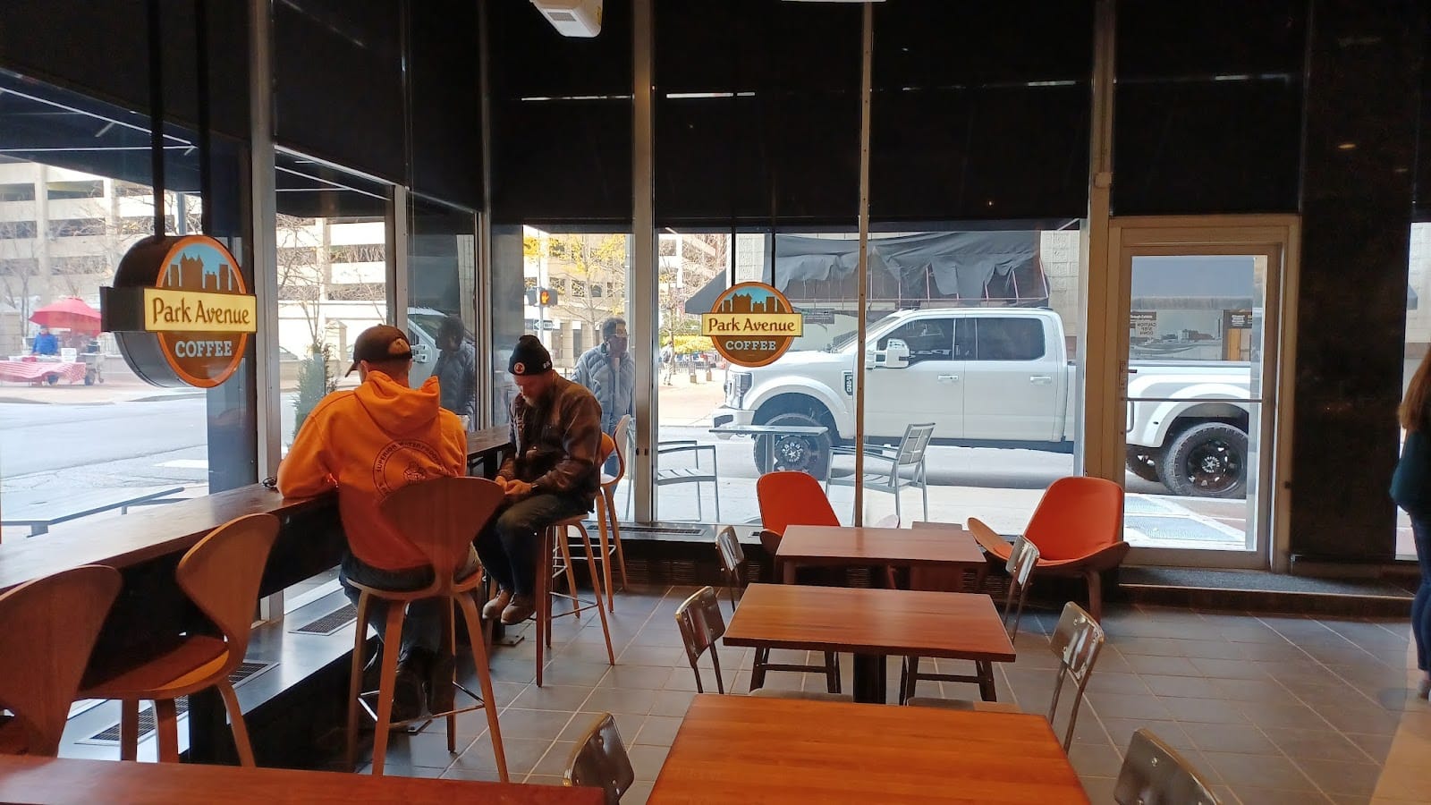 Park Avenue Coffee - 6th & Olive