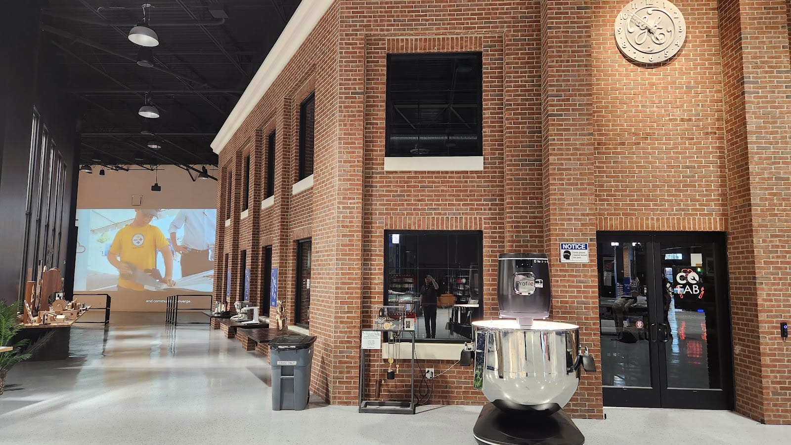 CoCreate - GE Appliances Micro Mfg. Plant & Showroom