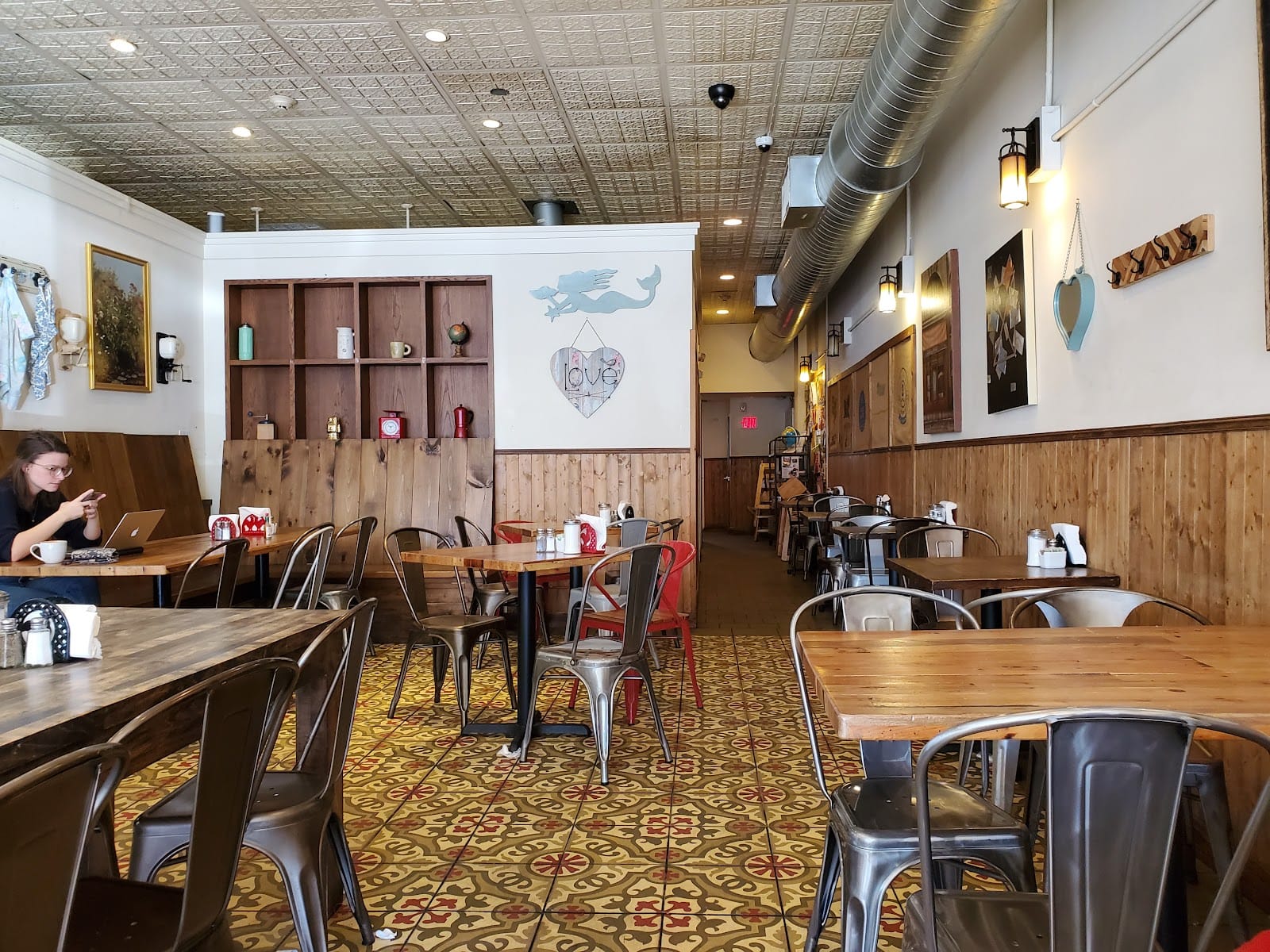 Sweet Pea's Café