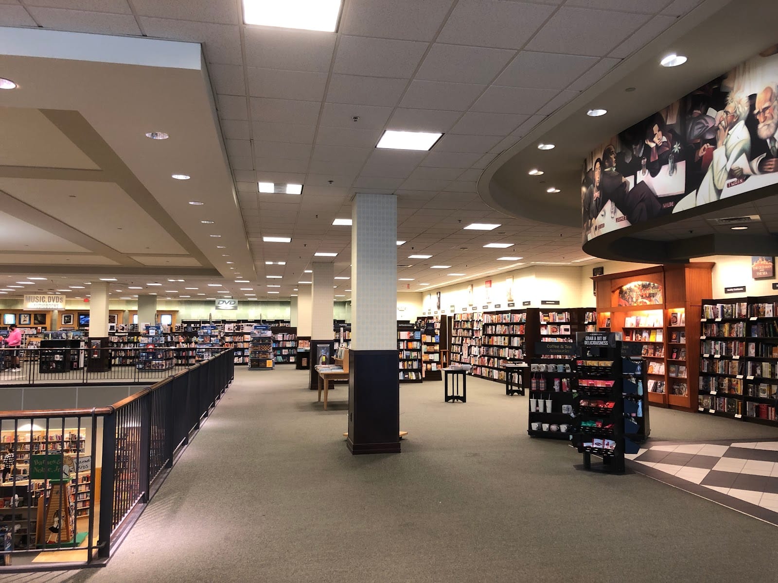 Barnes & Noble