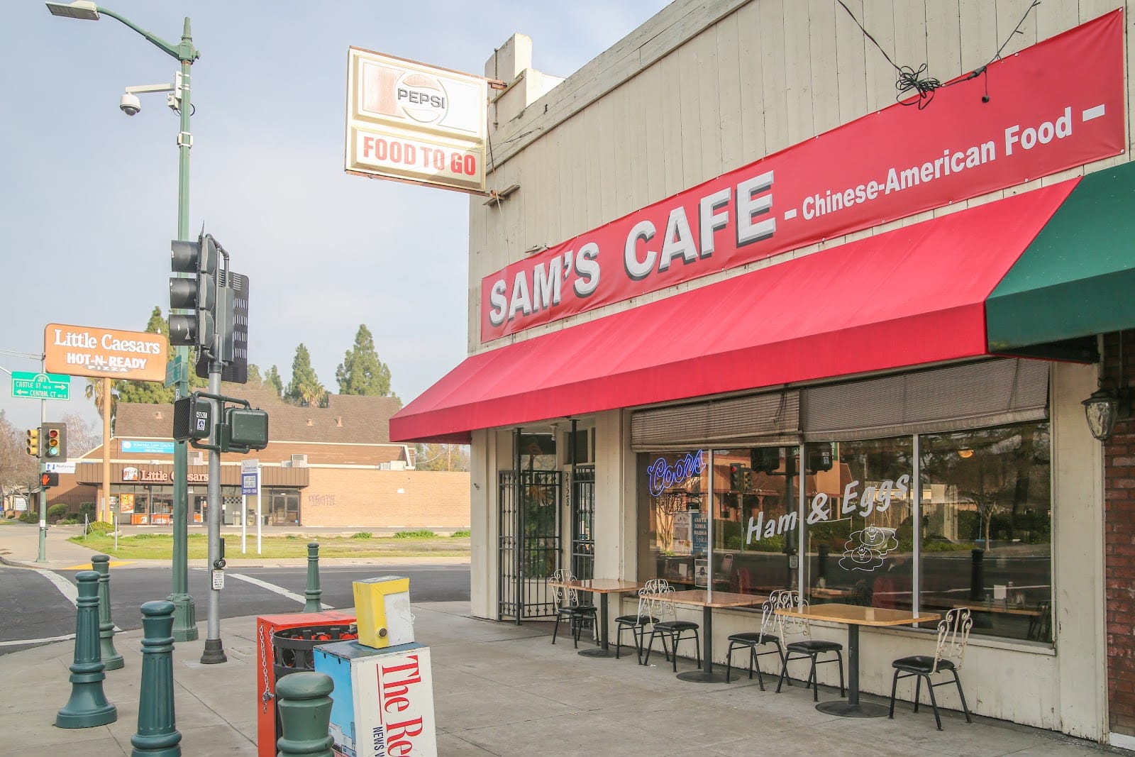 Sam's Cafe