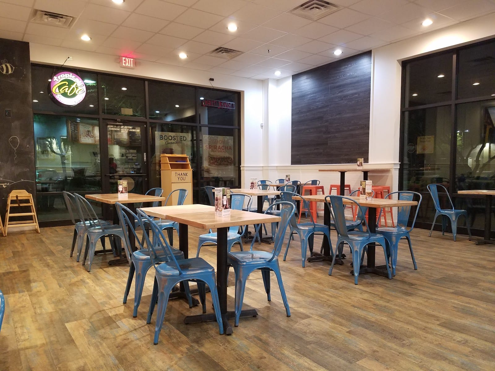 Tropical Smoothie Cafe