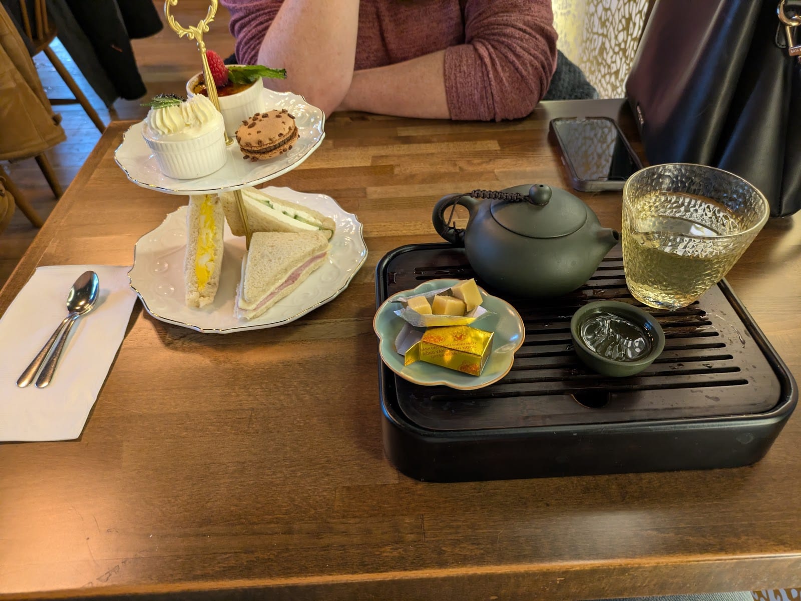 Tea House by Cake Bar