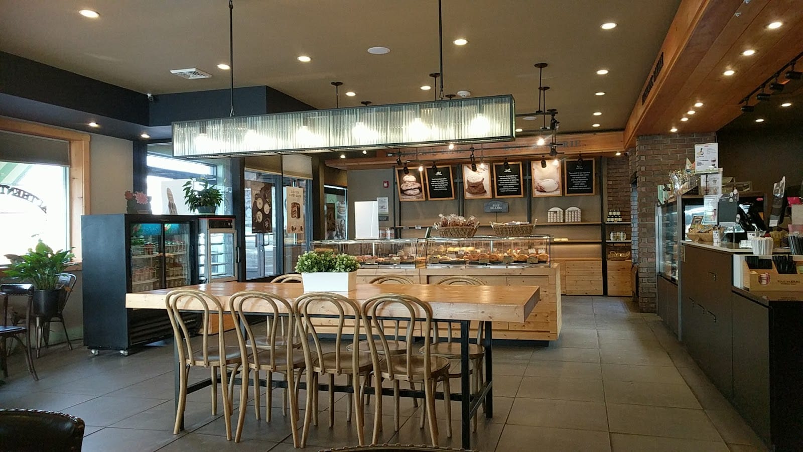TOUS les JOURS Bakery Café - Syracuse