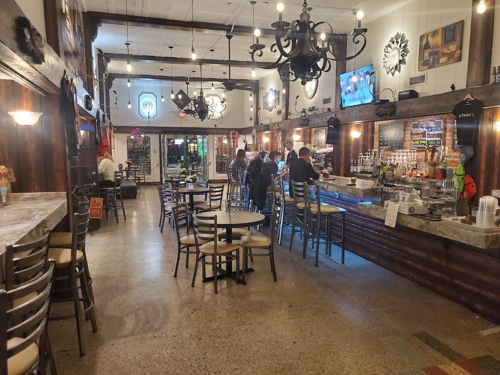 HotWax Coffee Shop & Tap House