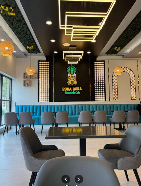 Bora Bora Smoothie Cafe -Apache Blvd photo 9