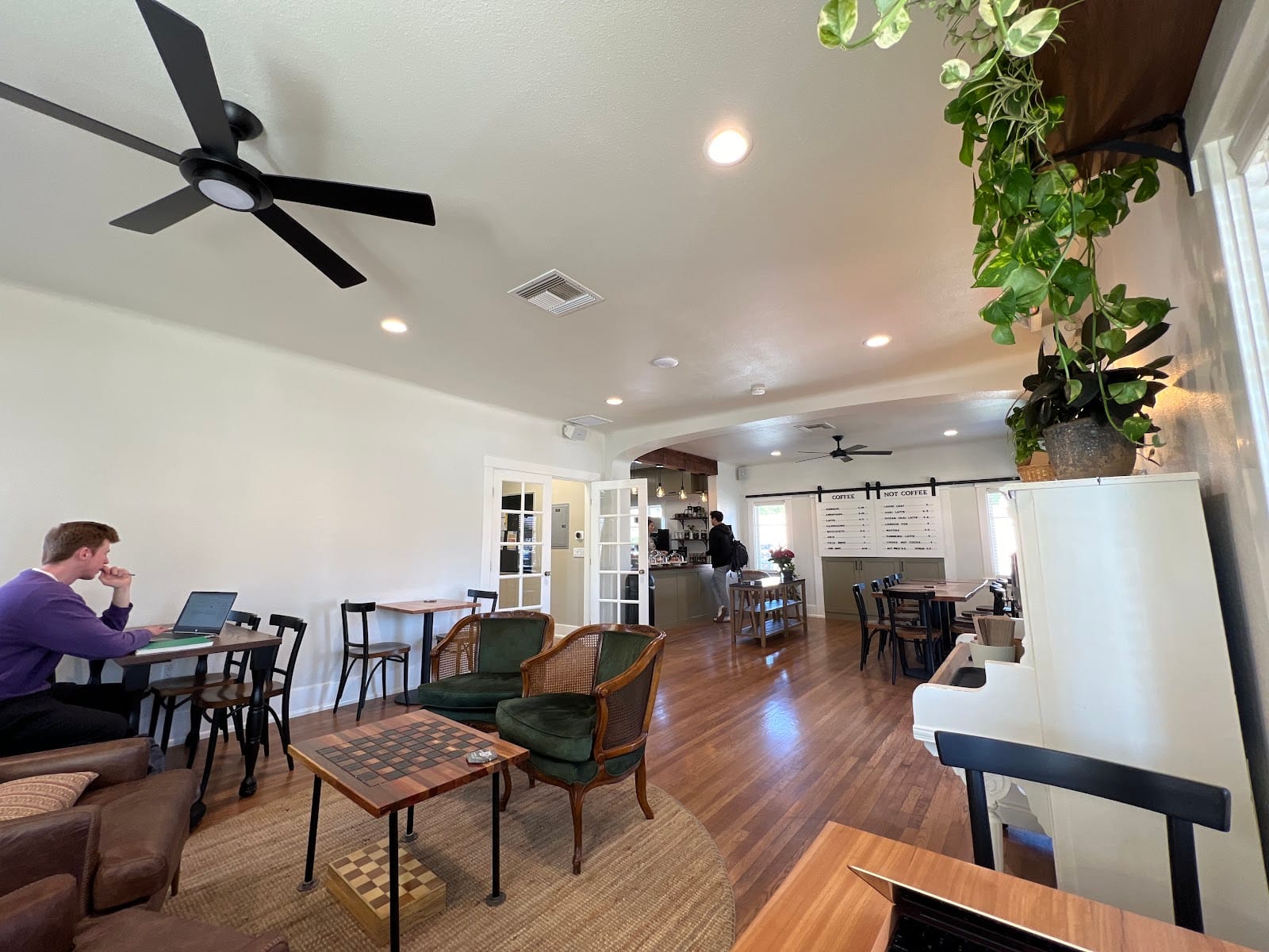 Eden Tea & Coffee House