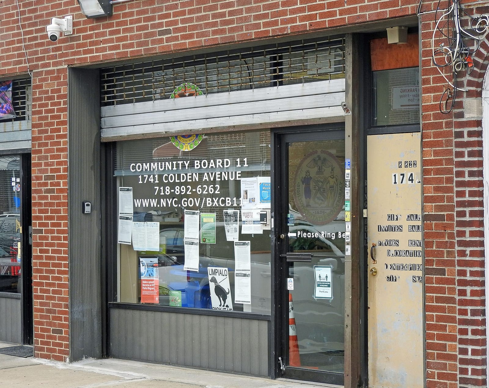 Patsy's Pizzeria Morris Park photo 2