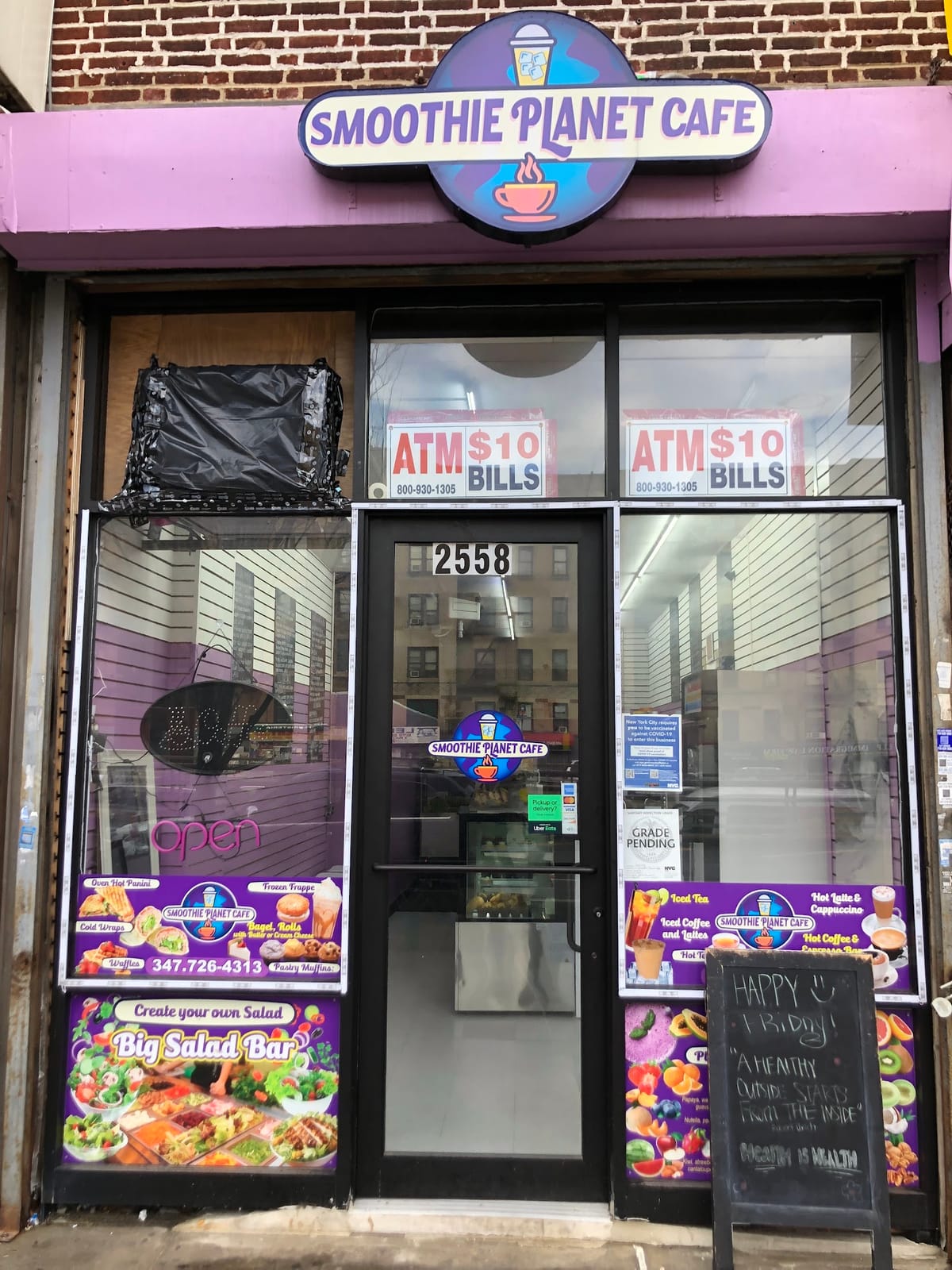 Smoothie planet cafe
