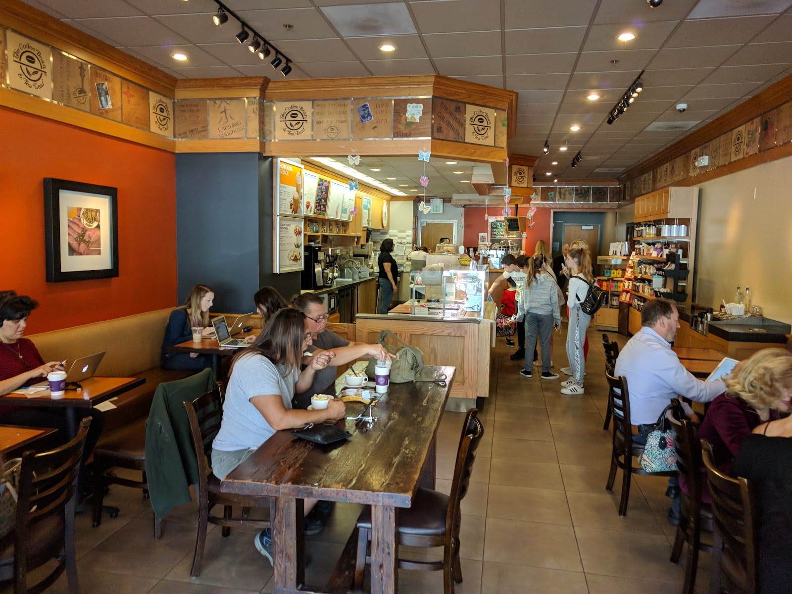 The Coffee Bean & Tea Leaf