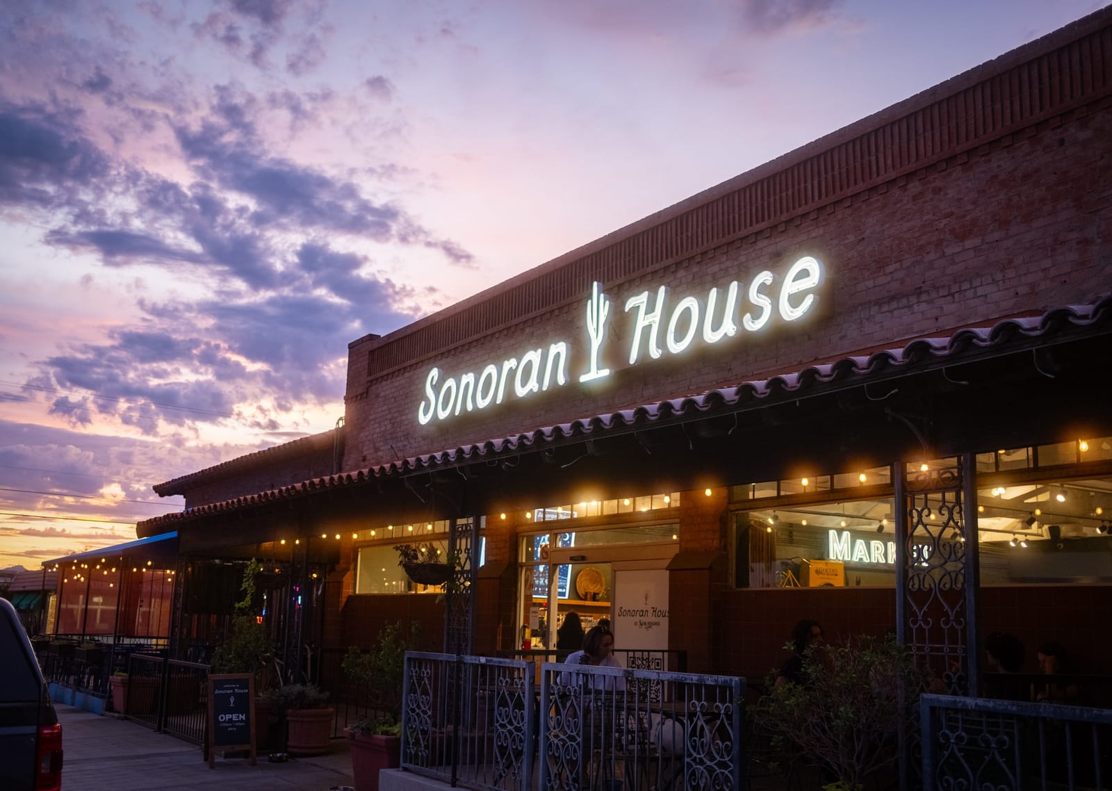 Sonoran House photo 3