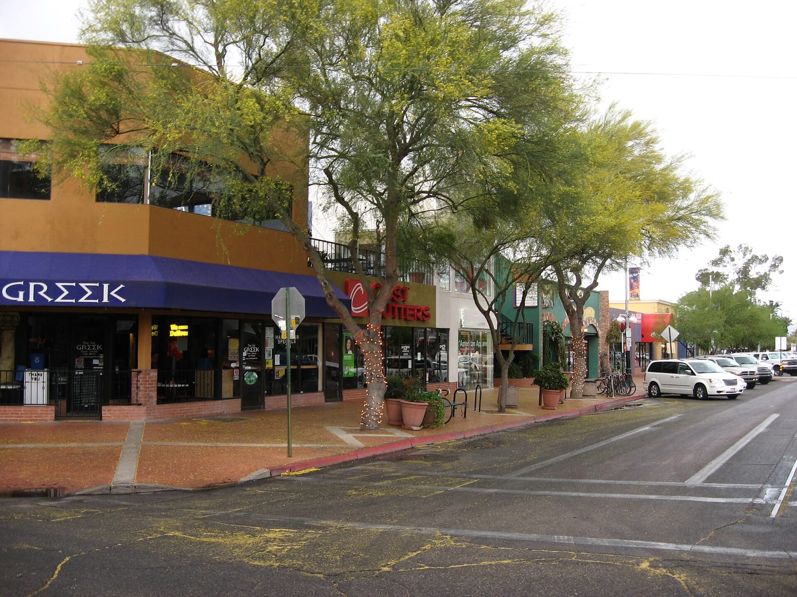 Espresso Art Cafe, Cocktail & Hookah Lounge photo 4