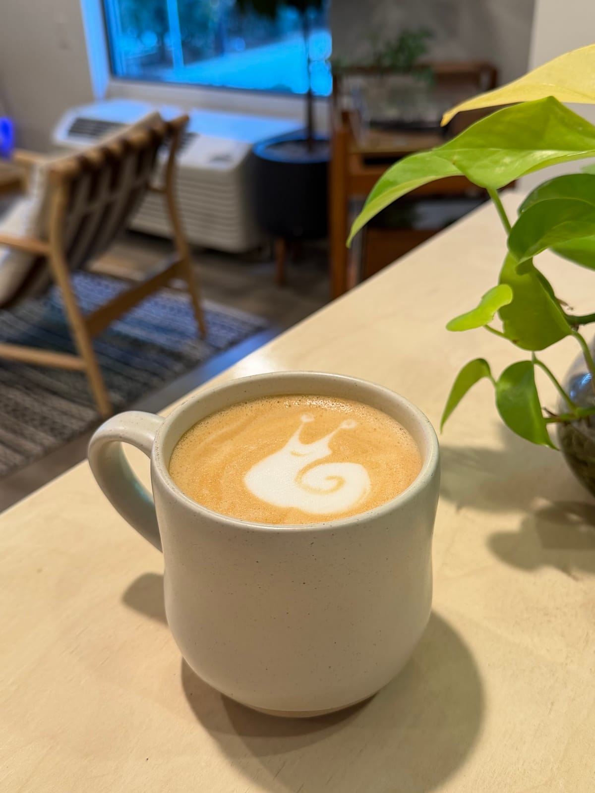 Dweller Lounge & Café