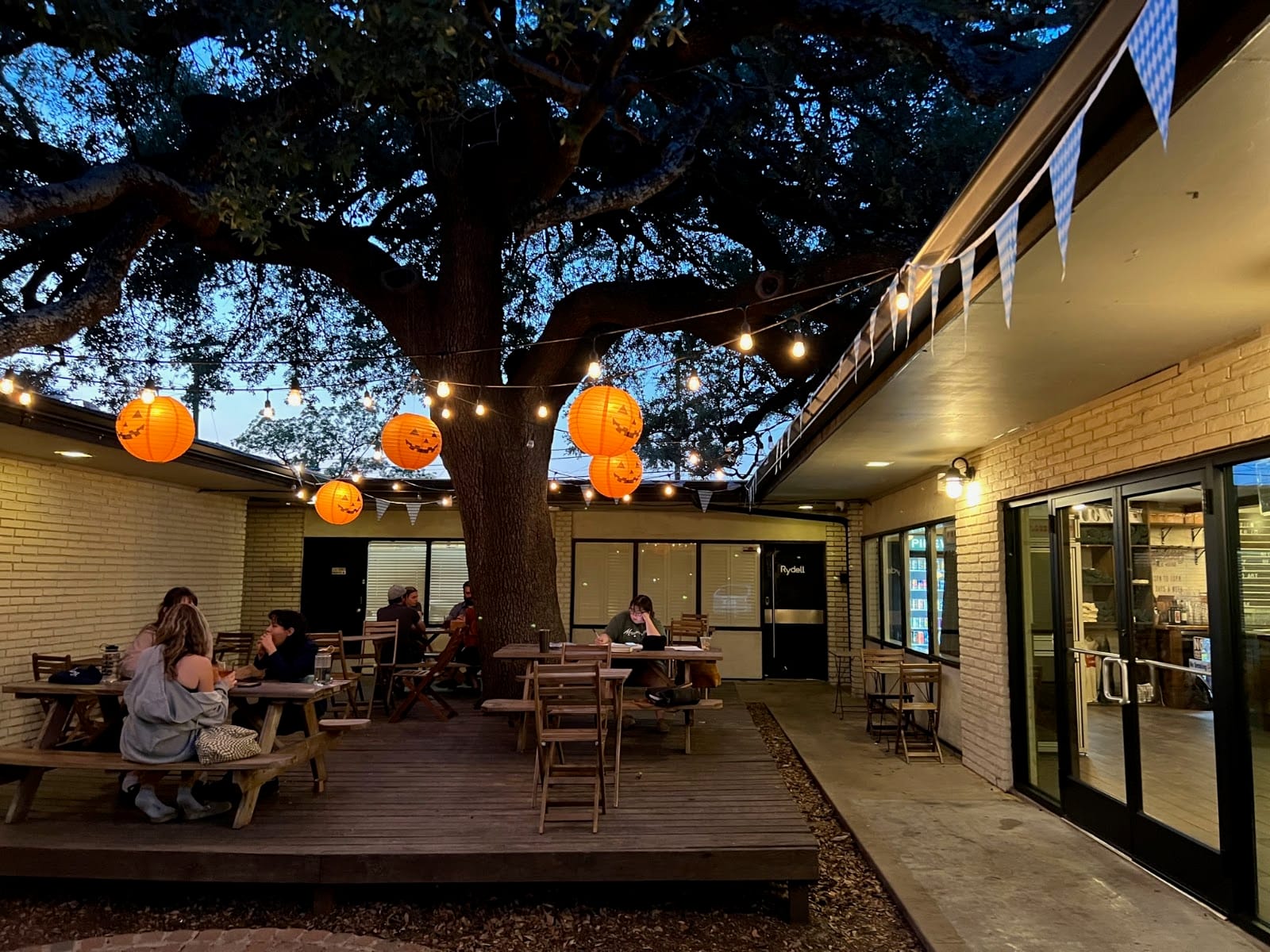 Pinewood Coffee Bar
