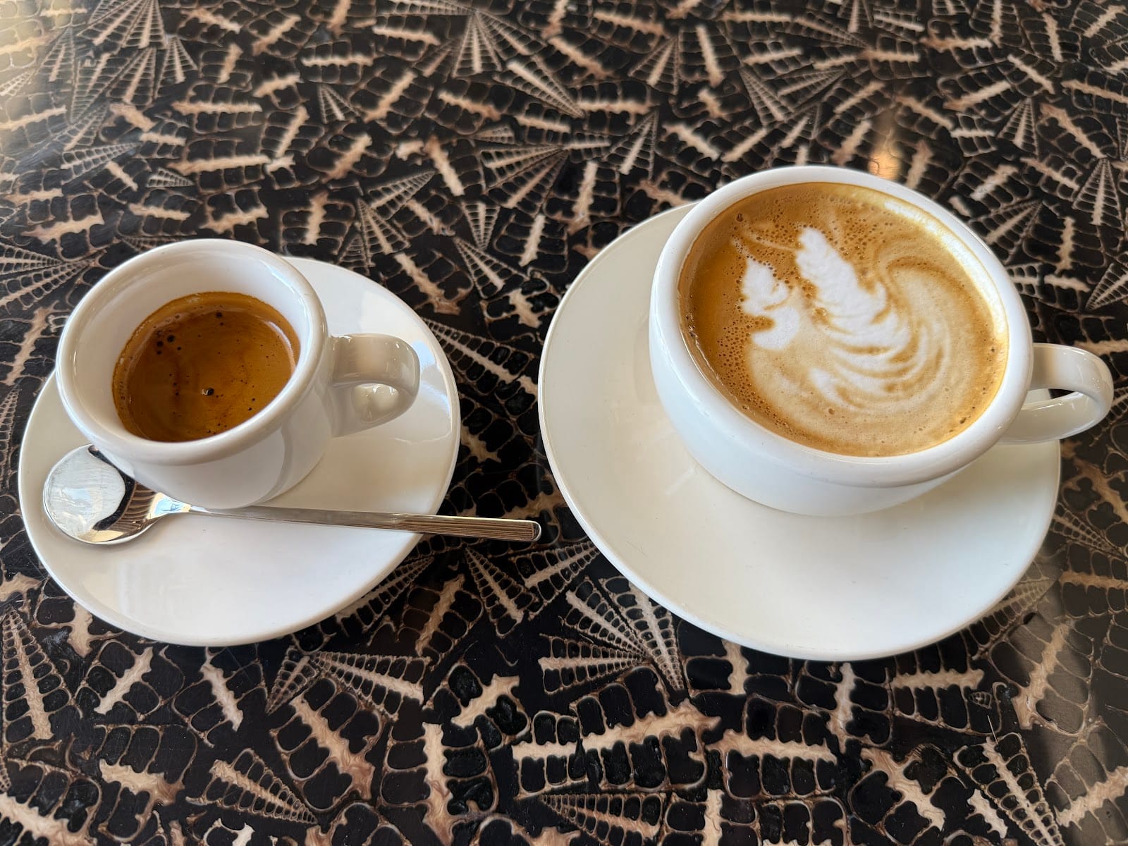 pouryou coffee