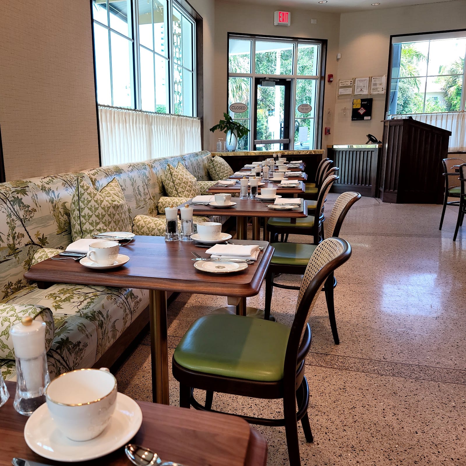 HIVE Bakery & Cafe