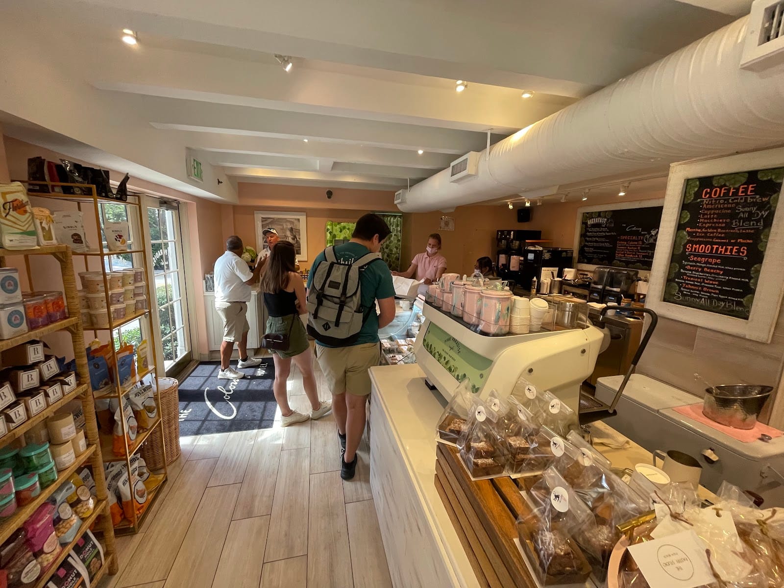 Pink Paradise Café