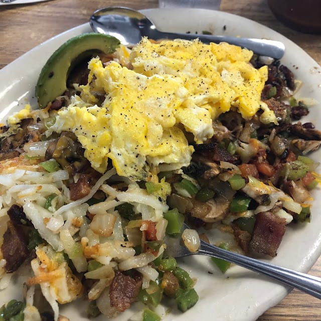 Ogie's Cafe photo 8