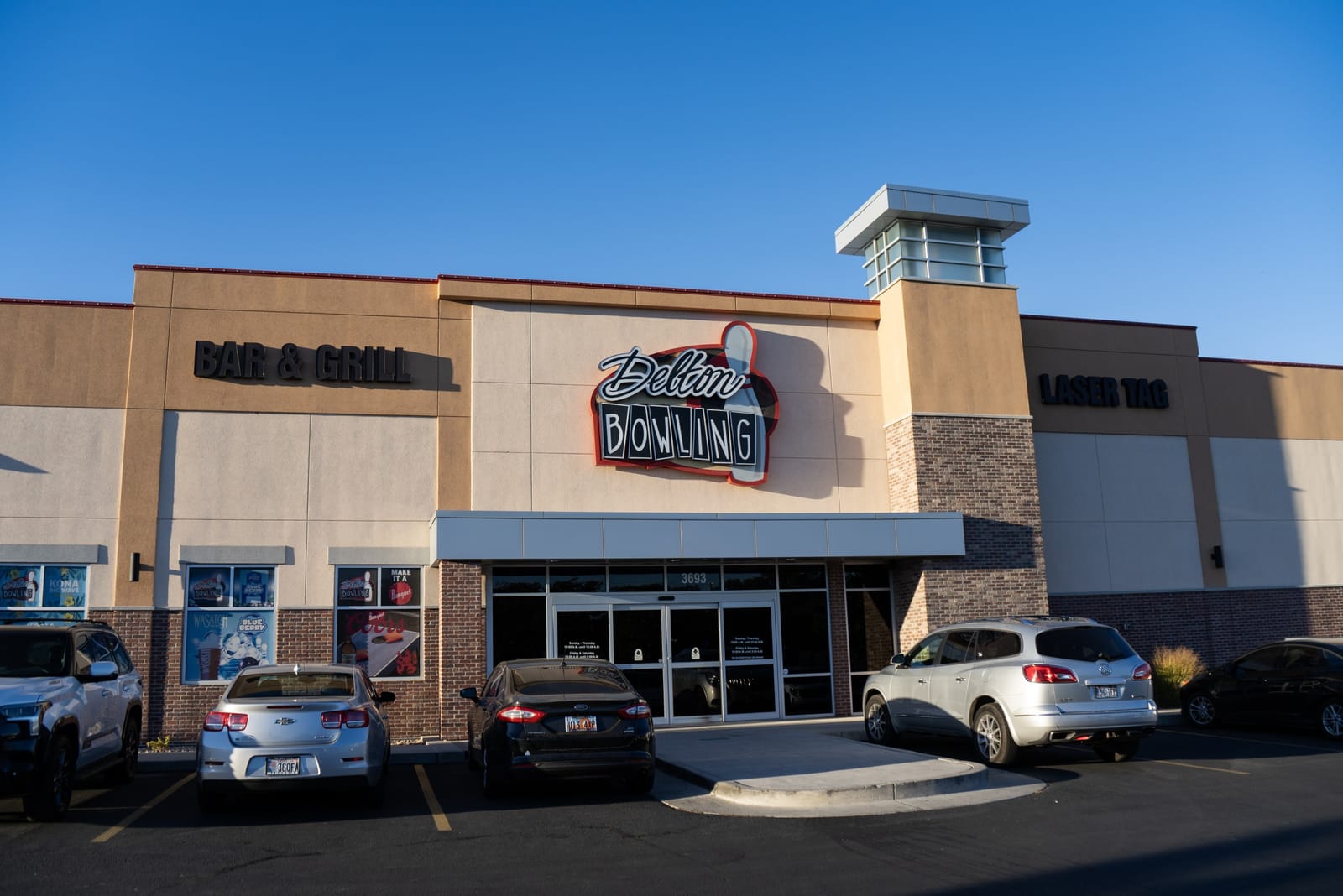 Delton Lanes photo 2