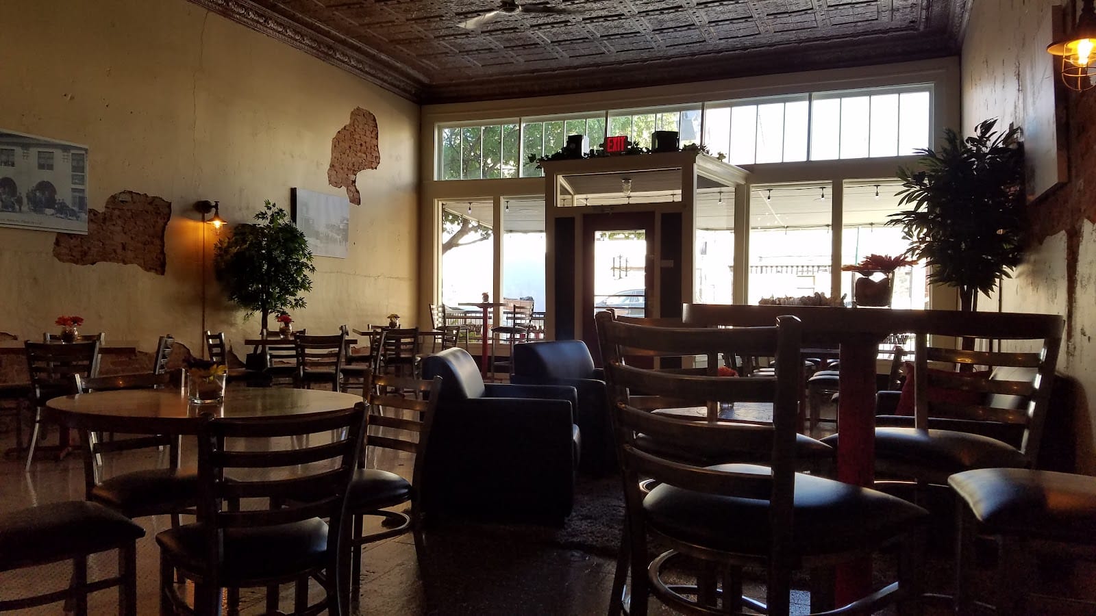 Hook & Ladder Coffees & Wine Co.
