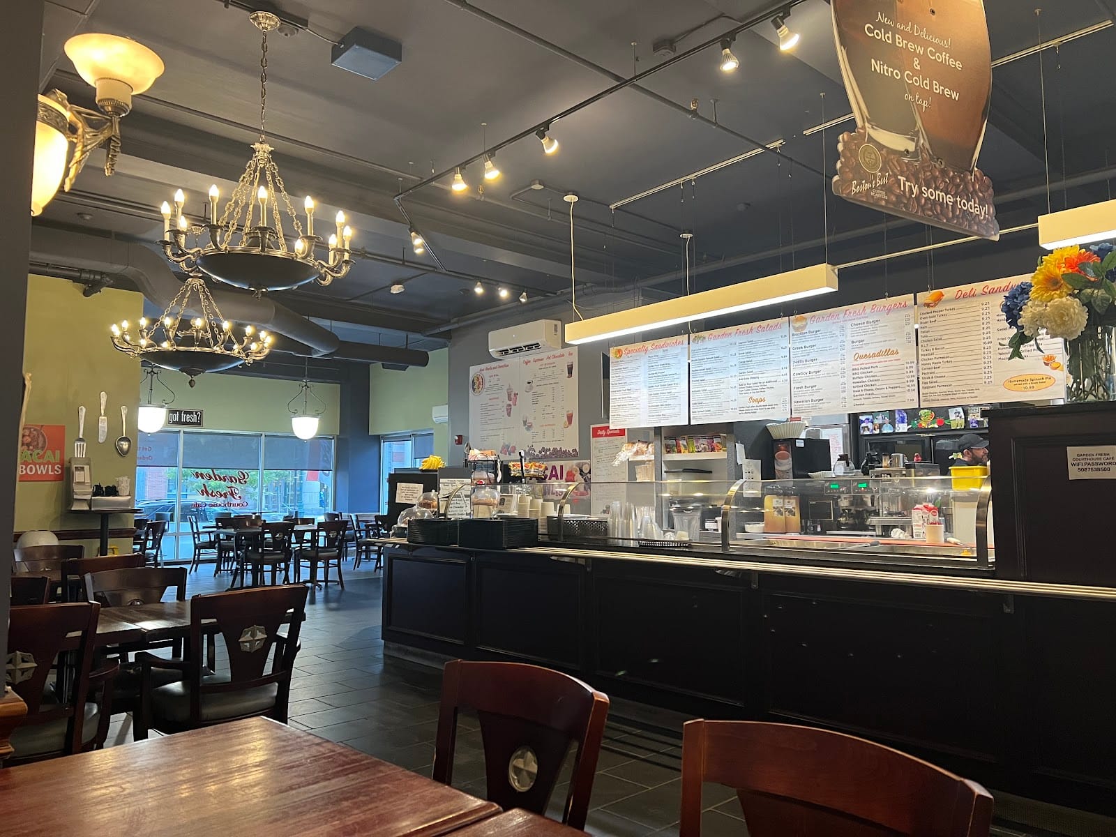 Garden Fresh Courthouse Cafe