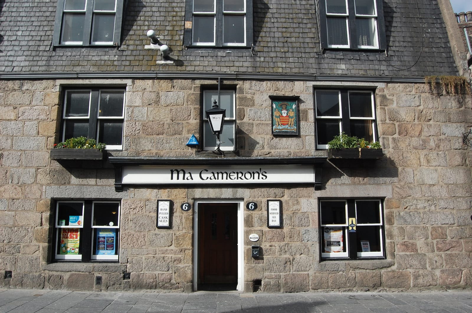 Gaelic Lane Cafe + Bar photo 5