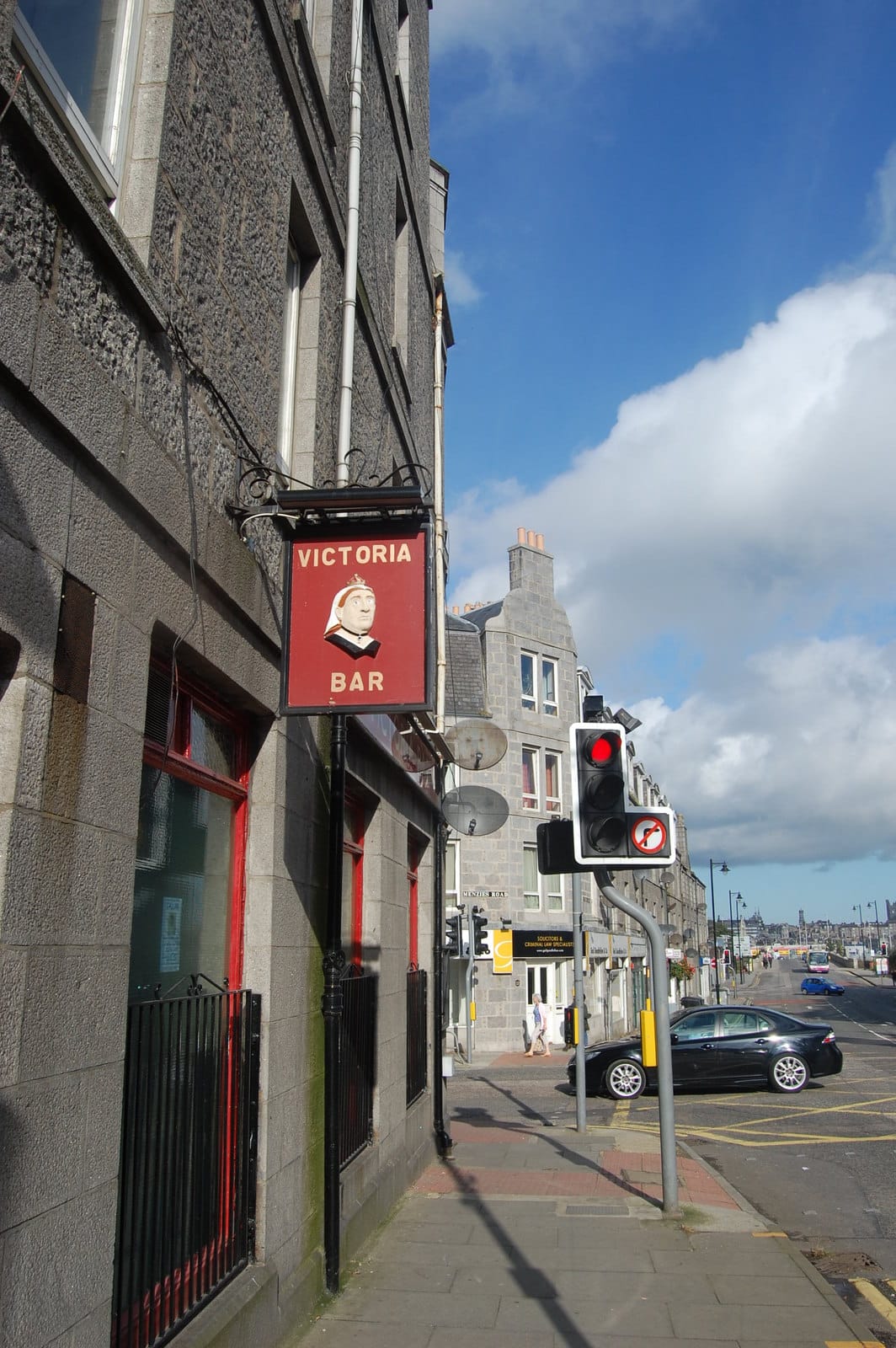 Cafe 100 Victoria Road photo 3