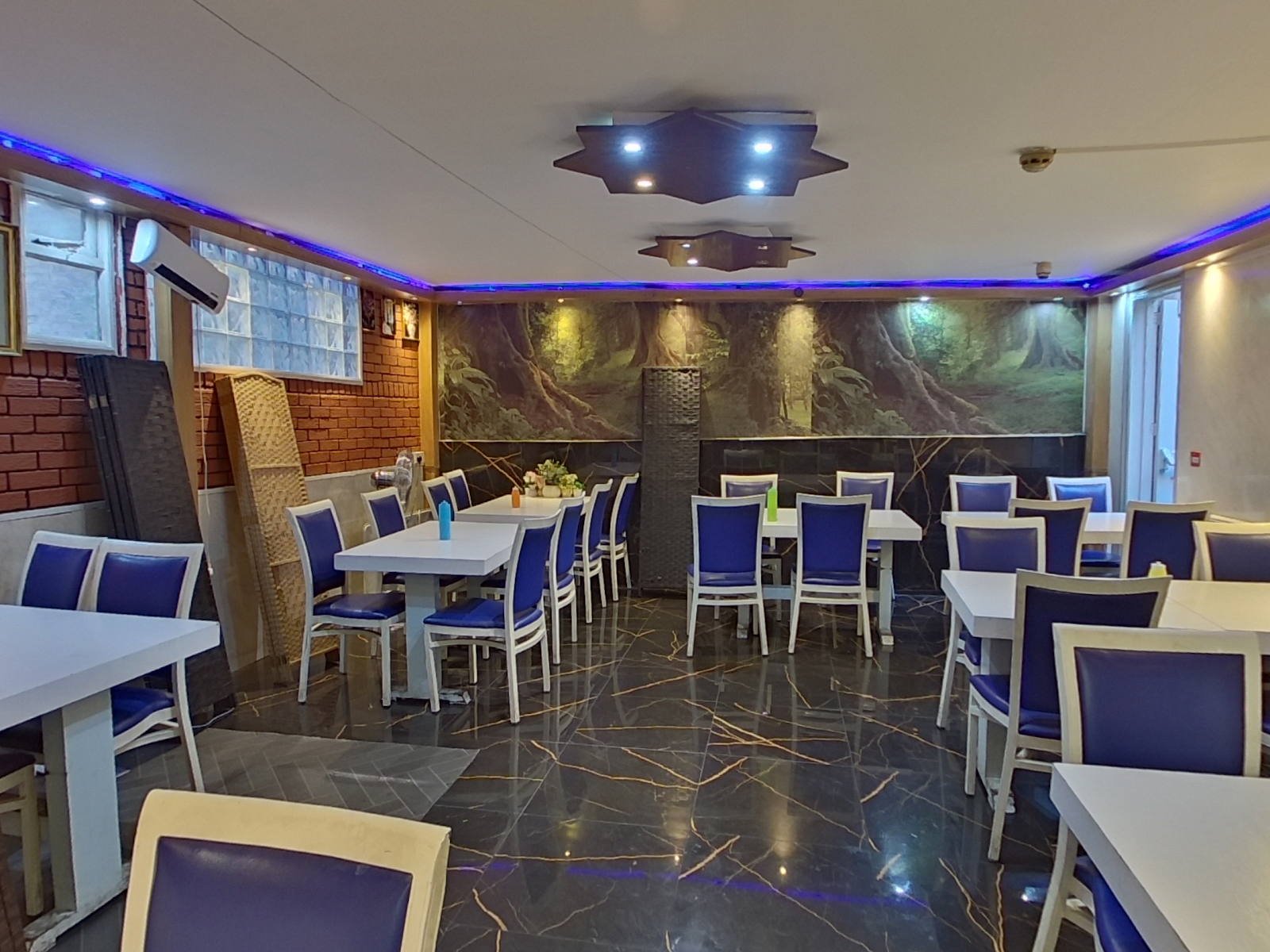 Qaswa Restaurant