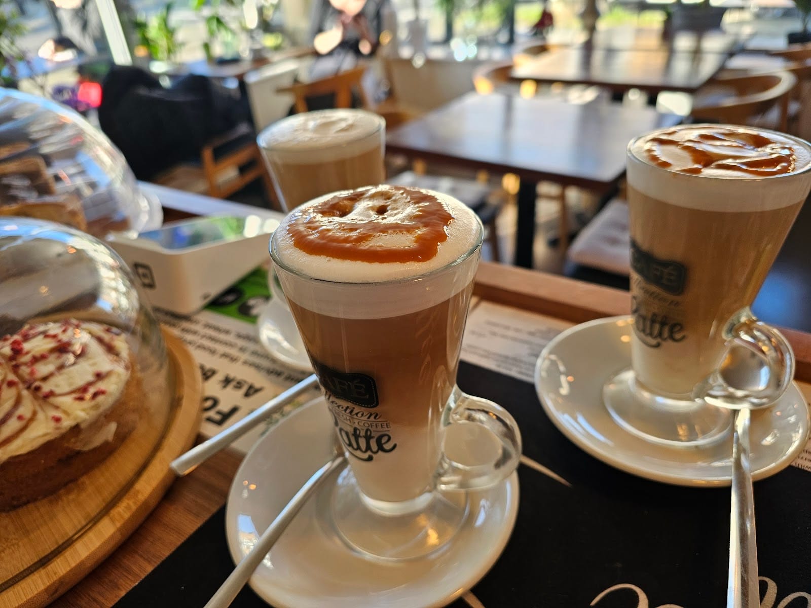 Oreda Café & Bistro