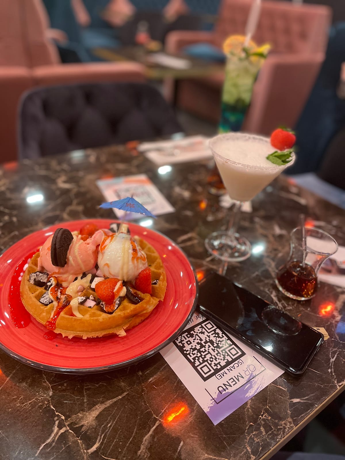 Blanca Lounge N Bistro Cafe