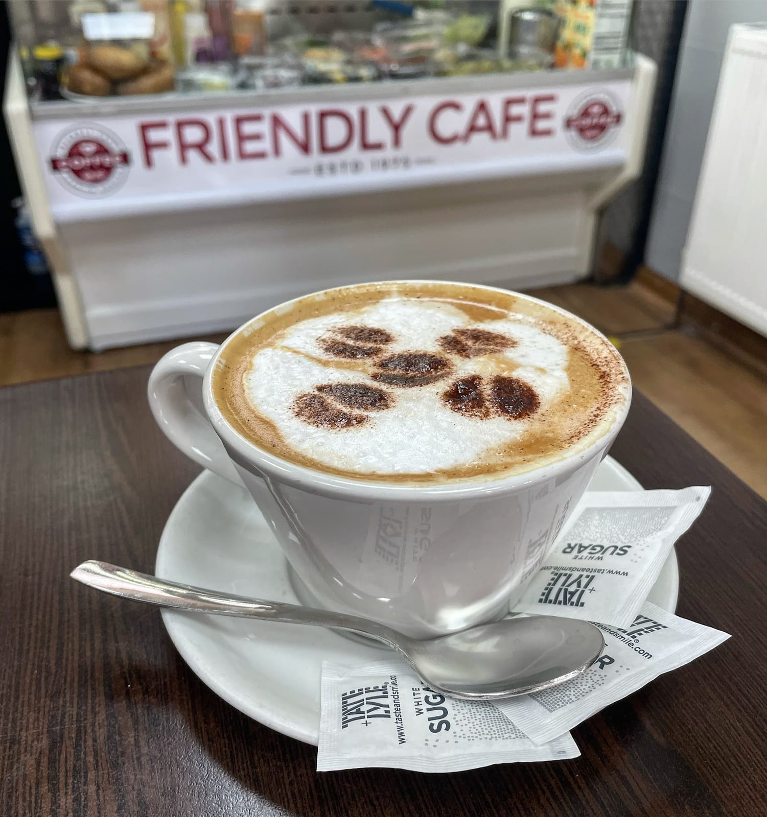 Friendly Cafe / Cozy Beans Cafe