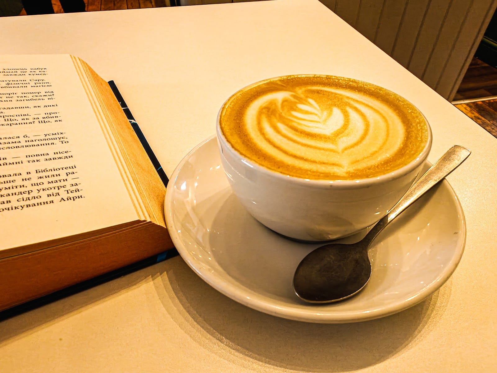 dexter's coffee shop