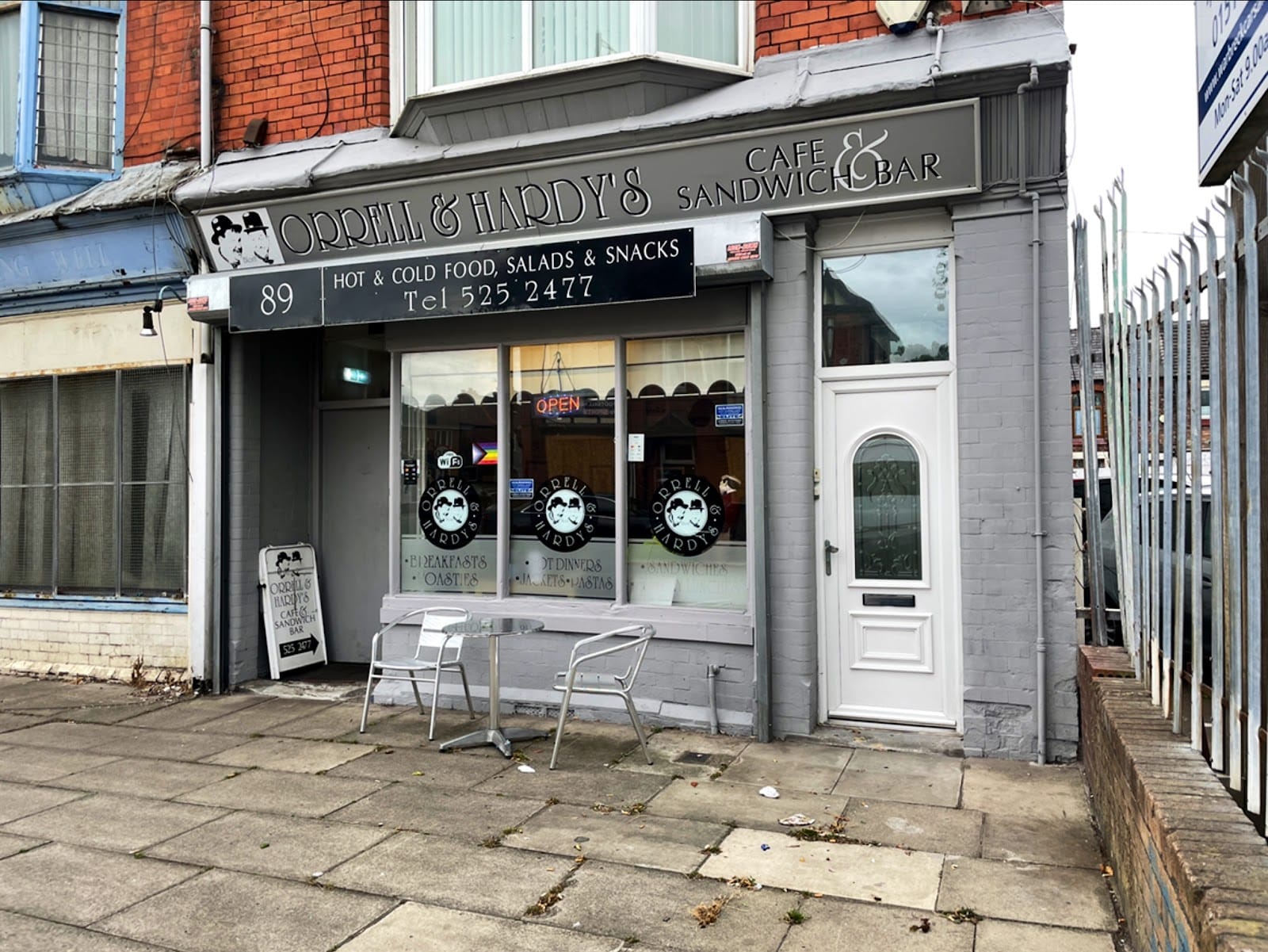 Orrell & Hardys Cafe