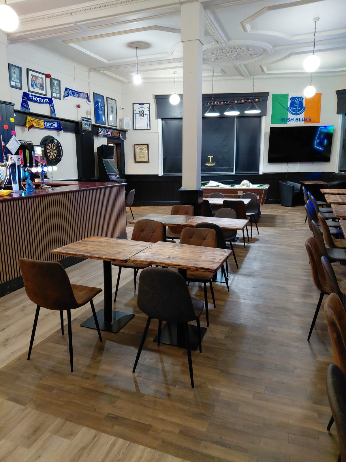 The Hangman Hotel & Bar