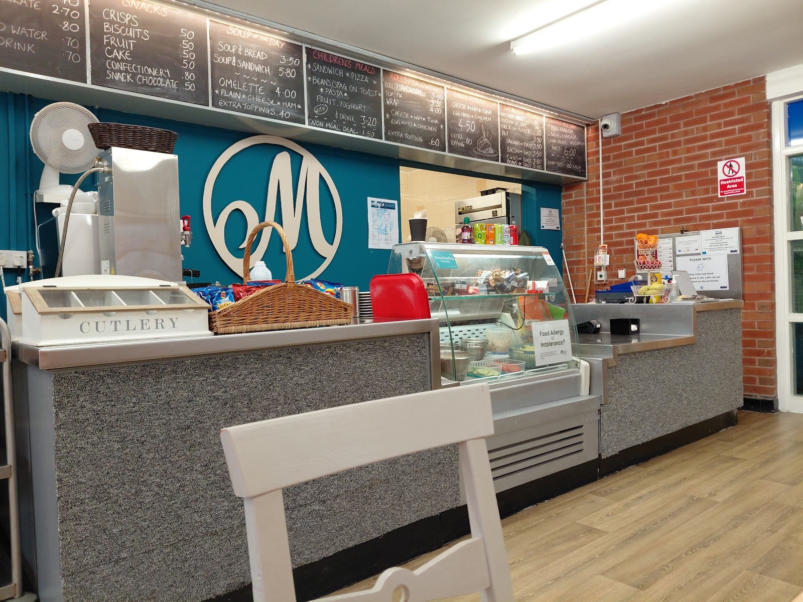 May's Cafe