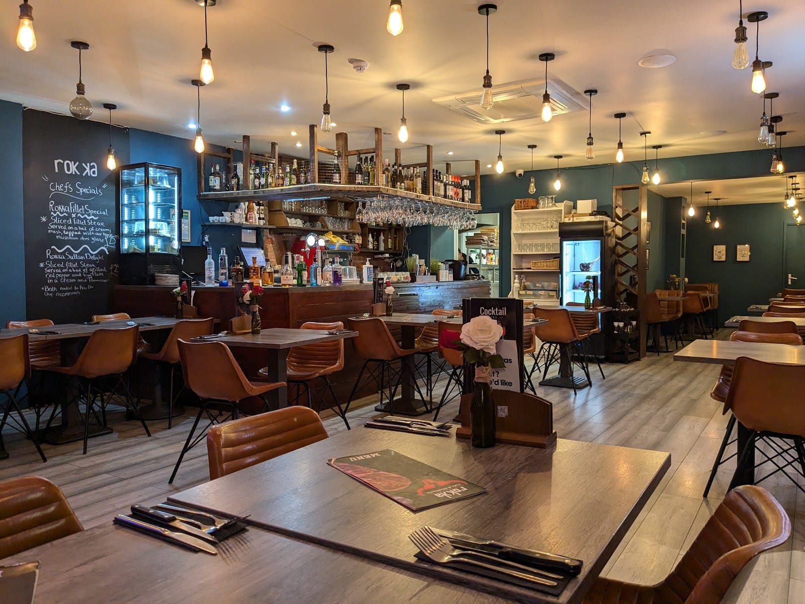 Rokka Cafe & Steakhouse