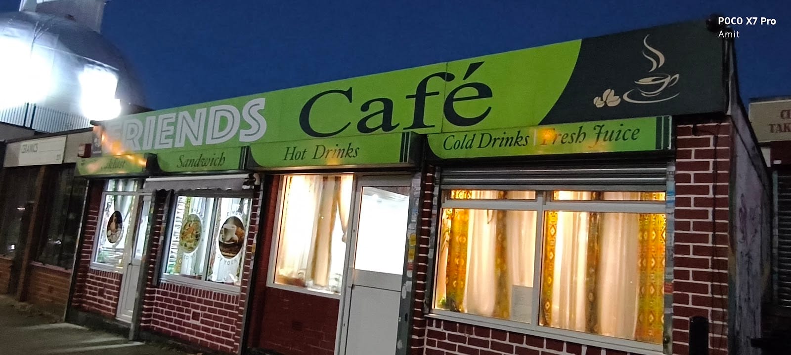 Friends Cafe