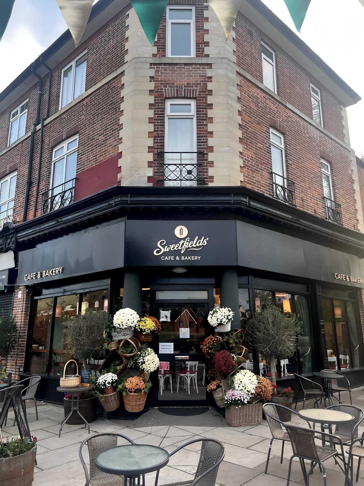 Sweetfields' Cafe & Bakery photo 3
