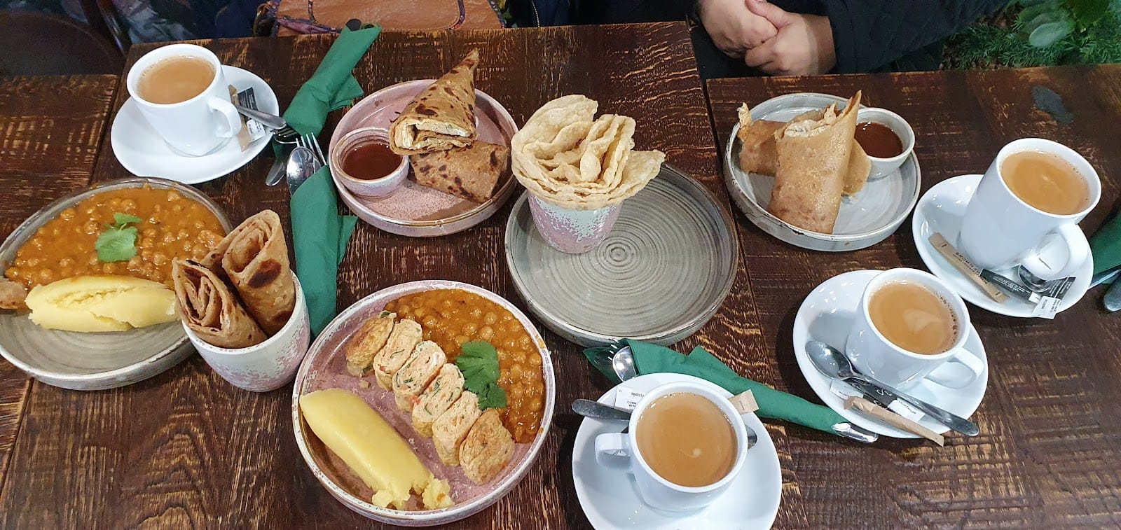 Mushtaqs Cafe