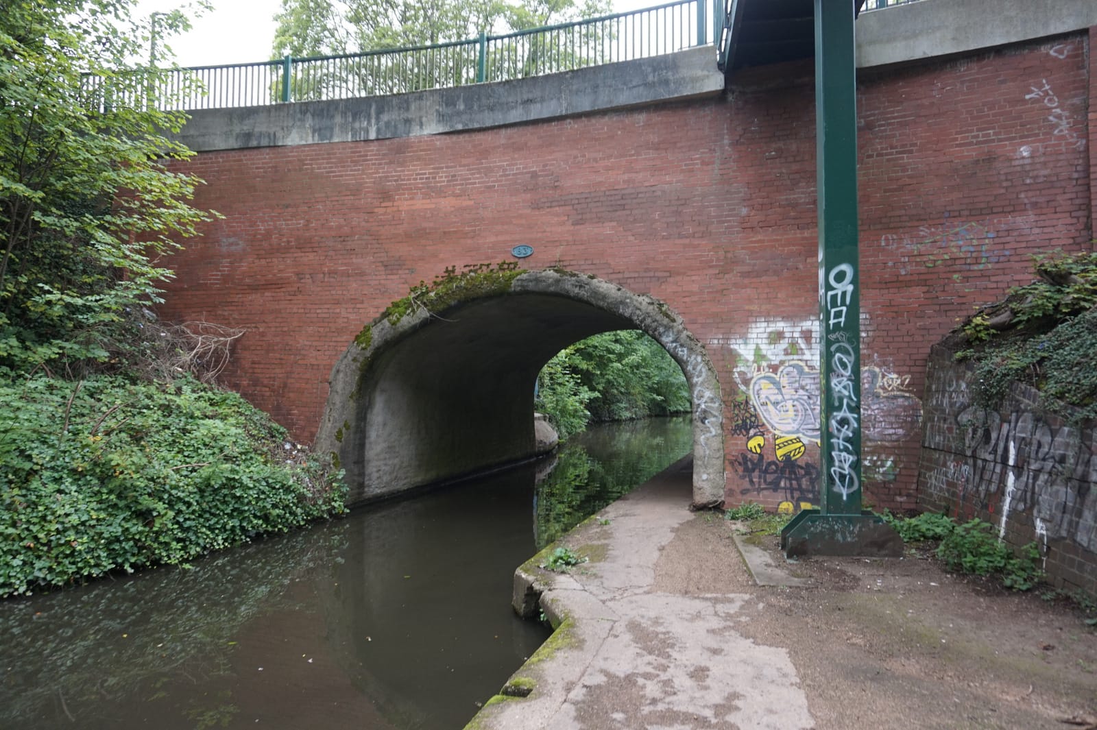 The Castle Lane photo 4