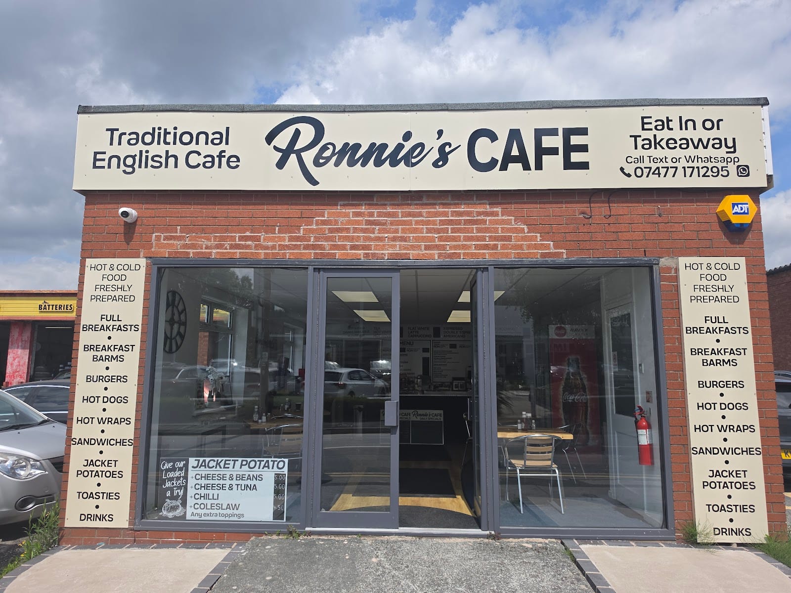 Ronnies Cafe