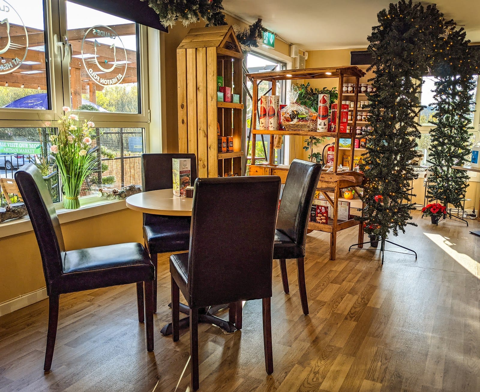Heaton Fold Garden Centre